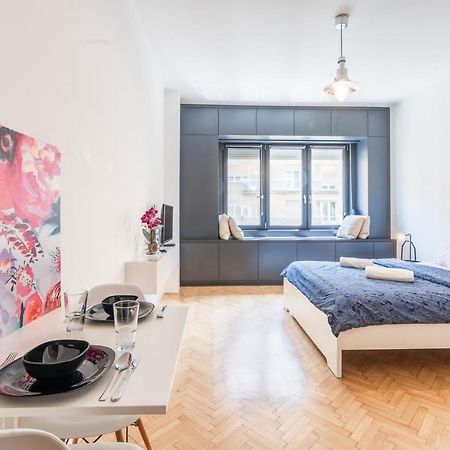 Bright Studio With Parliament View, Free Parking Budapest Ngoại thất bức ảnh