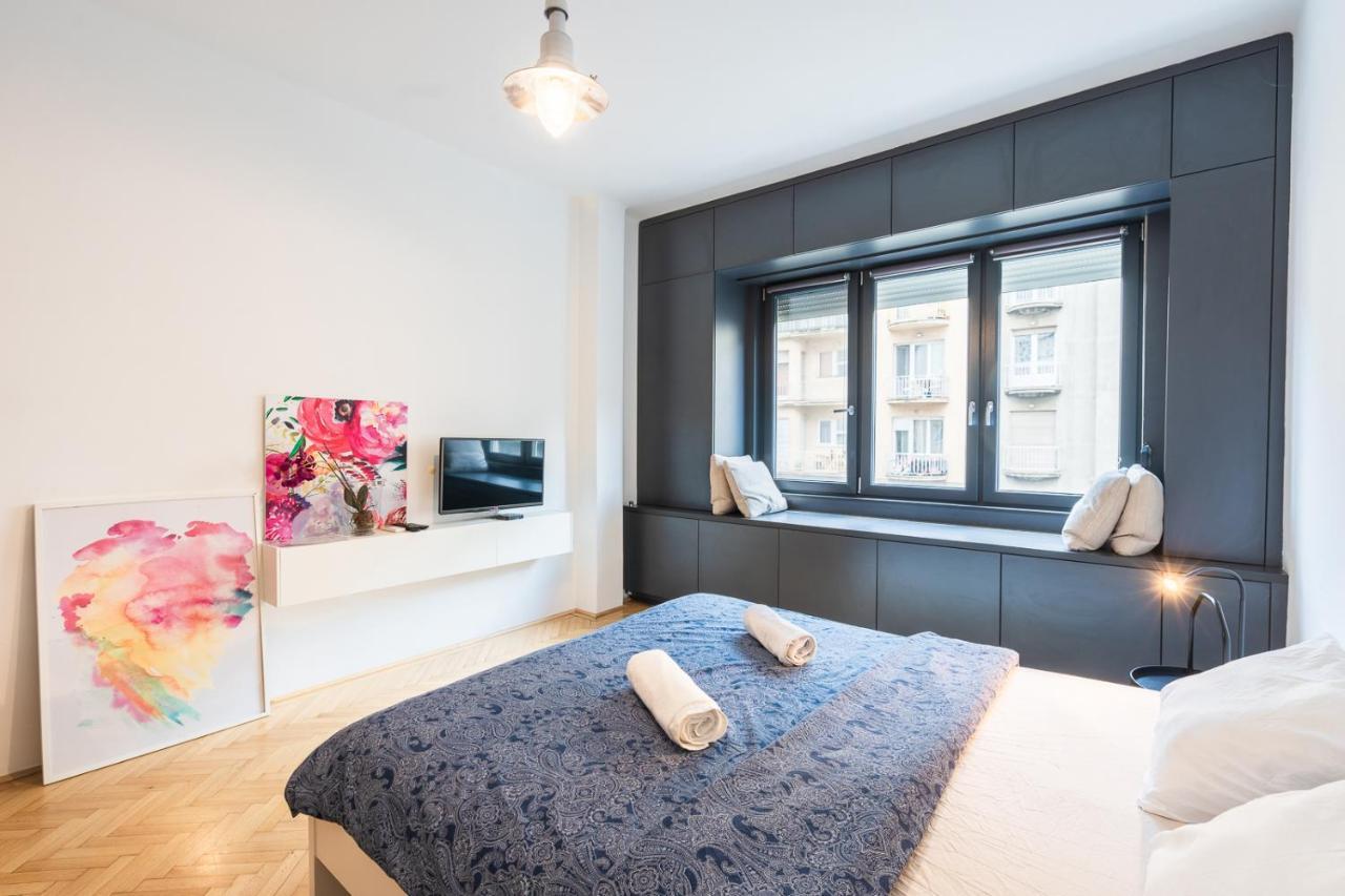 Bright Studio With Parliament View, Free Parking Budapest Ngoại thất bức ảnh